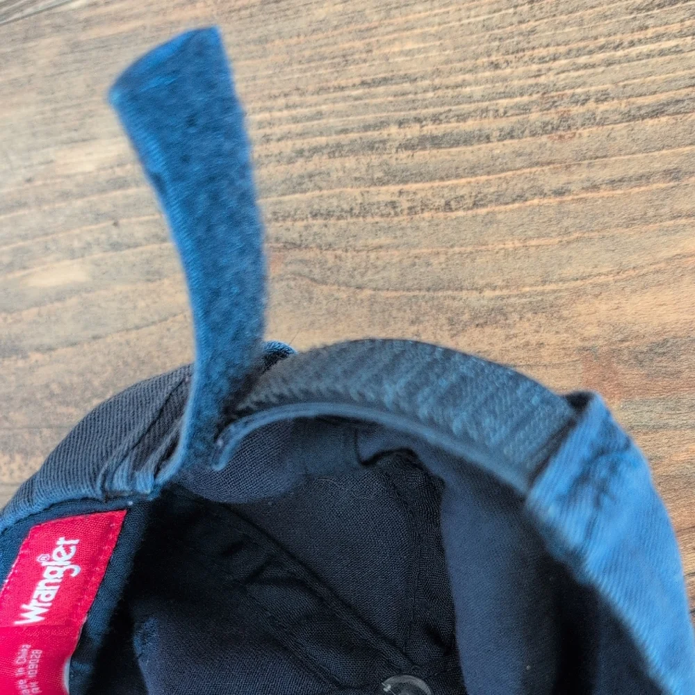 Wrangler Navy Blue Cap with Red Logo Youth Size                      M368